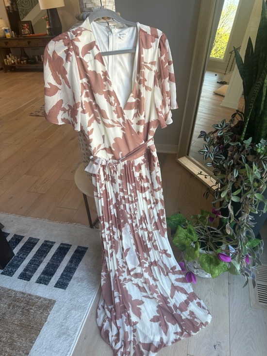 Baltic Born Dresses & Skirts - Baltic Born Blush Floral Wrap Maxi Dress